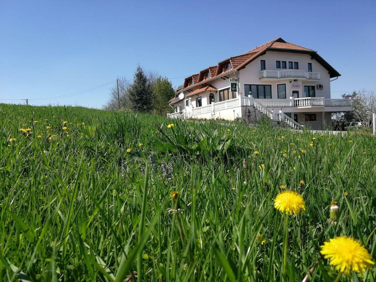 Kavana I Sobe Monika Hotel Grabrovnik Exterior foto