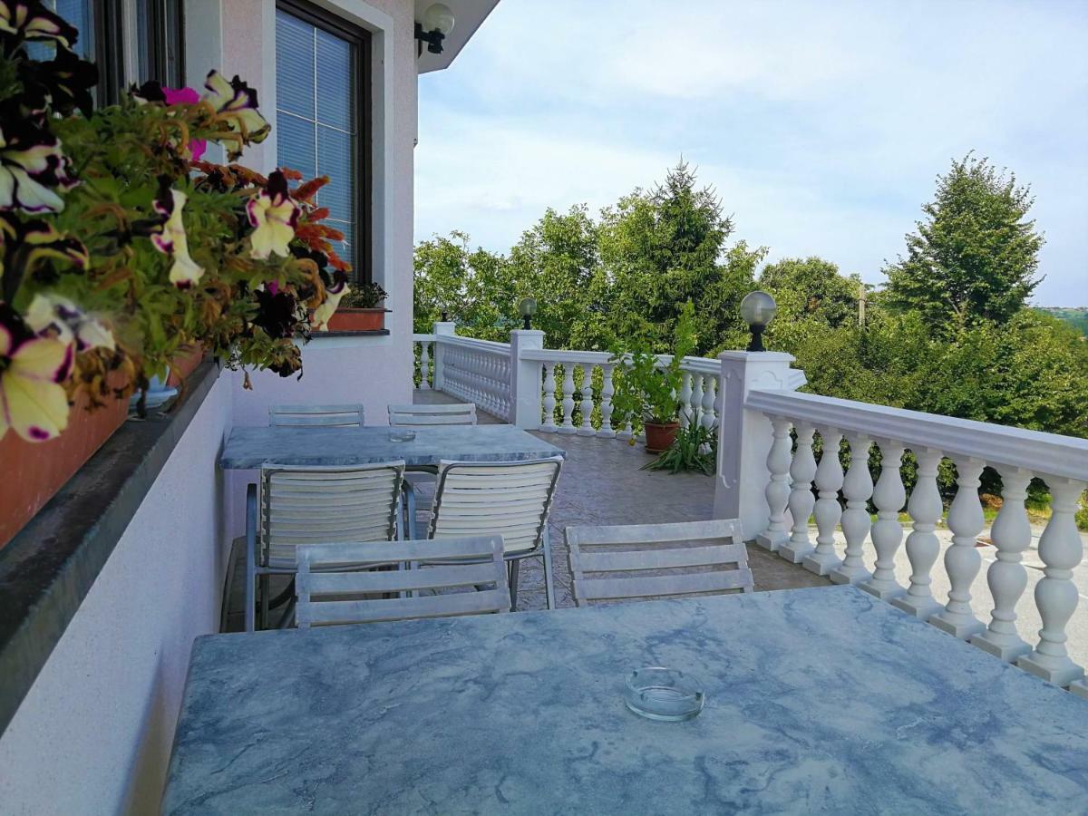 Kavana I Sobe Monika Hotel Grabrovnik Exterior foto